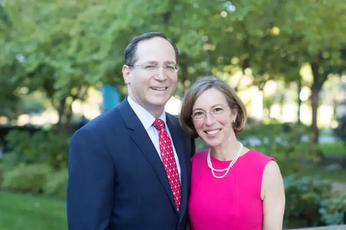 Jonathan Lavine is a long-time partner of Combined Jewish Philanthropies and has contributed to some of CJP’s most notable programs.