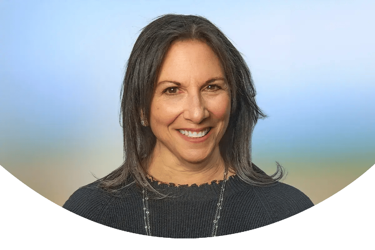 Headshot of Robin P., with CJP's Women's Philanthropy