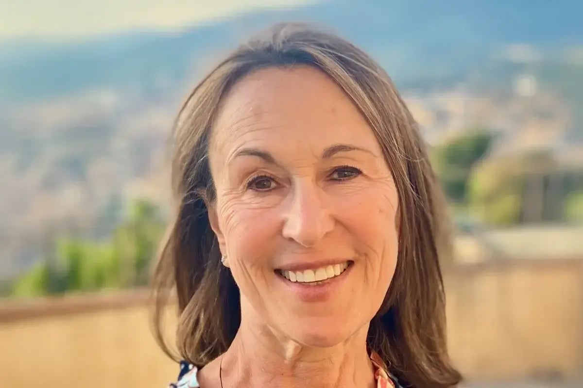 Headshot of Karen Deresiewicz
