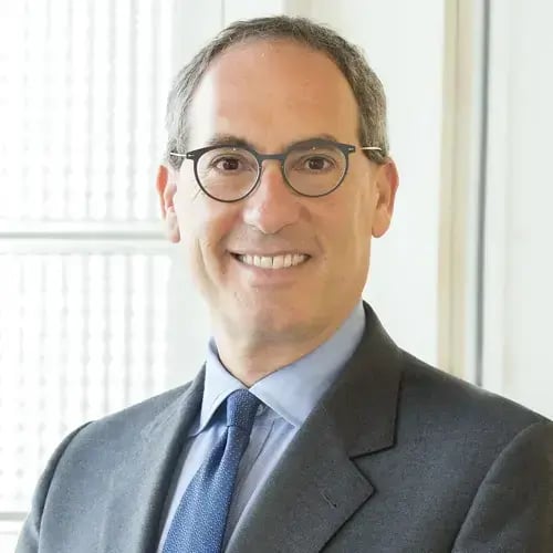 Headshot of Kevin Tabb