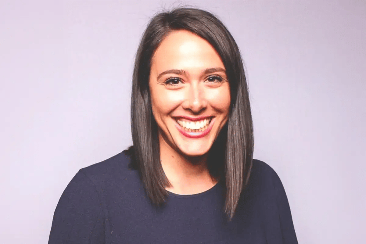 Headshot of CJP's Lizzie Perlmutter